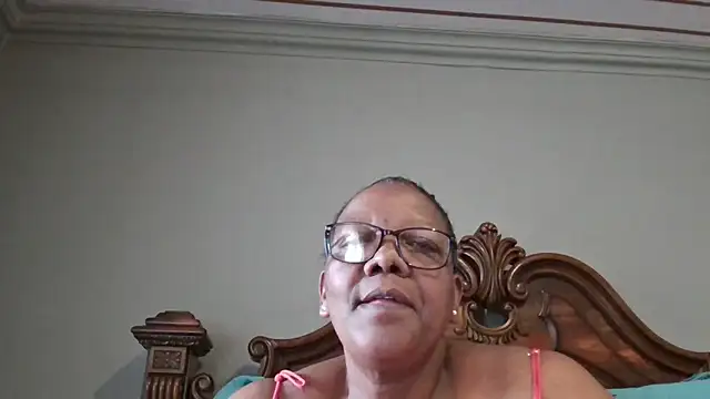 Snapshot of SEXYBOOBSNASS chatting on 11, 2, 2025 SEXYBOOBSNASS online show from 11, 2, 2025