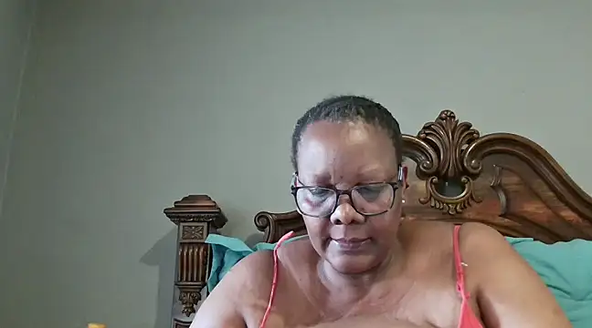 Snapshot of SEXYBOOBSNASS chatting on 6, 3, 2025 SEXYBOOBSNASS online show from 6, 3, 2025
