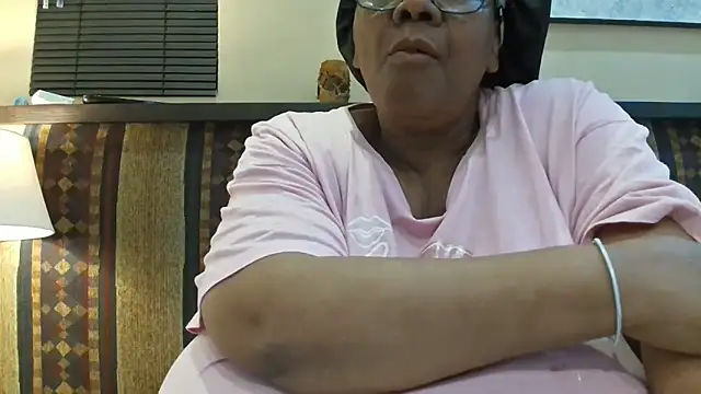 Snapshot of SEXYBOOBSNASS chatting on 12, 9, 2025 SEXYBOOBSNASS online show from 12, 9, 2025