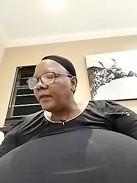 Snapshot of SEXYBOOBSNASS chatting on 17, 9, 2025 SEXYBOOBSNASS online show from 17, 9, 2025