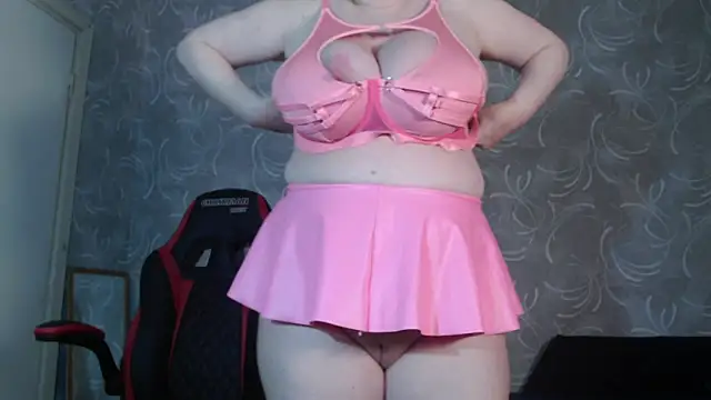 Stunningboobs online show from 18, 12, 2025