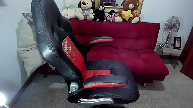 NicolettColin online show from 3, 12, 2024
