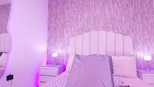 Snapshot of raven_lilith_ chatting on 8, 2, 2026 raven lilith online show from 8, 2, 2026