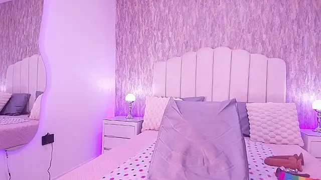 Snapshot of raven_lilith_ chatting on 11, 2, 2026 raven lilith online show from 11, 2, 2026