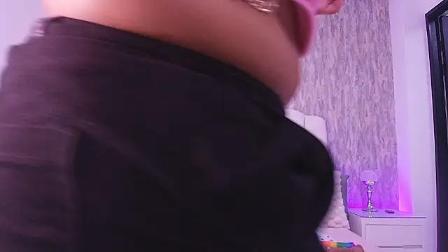 Snapshot of raven_lilith_ chatting on 25, 2, 2026 raven lilith online show from 25, 2, 2026