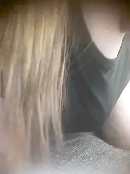 Snapshot of sua_sub_ chatting on 9, 3, 2025 sua sub online show from 9, 3, 2025