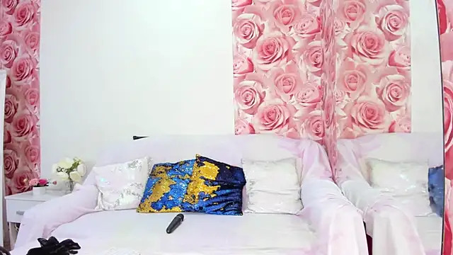 ClaireWarner online show from 12, 3, 2025