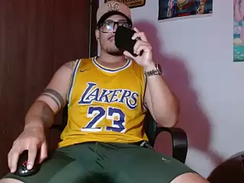 Snapshot of Danielsbigcum chatting on 26, 10, 2025 Danielsbigcum online show from 26, 10, 2025