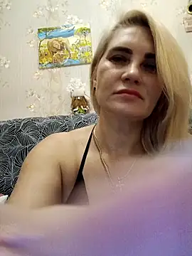 JennyOMay online show from 31, 10, 2025