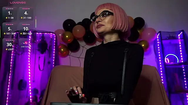 Snapshot of CyberXGoddess chatting on 25, 10, 2025 CyberXGoddess online show from 25, 10, 2025