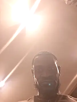 Maculine Stayr online show from 7, 3, 2026