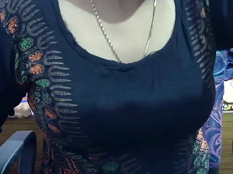 Snapshot of Your_wild_Dia chatting on 1, 11, 2025 Your wild Dia online show from 1, 11, 2025