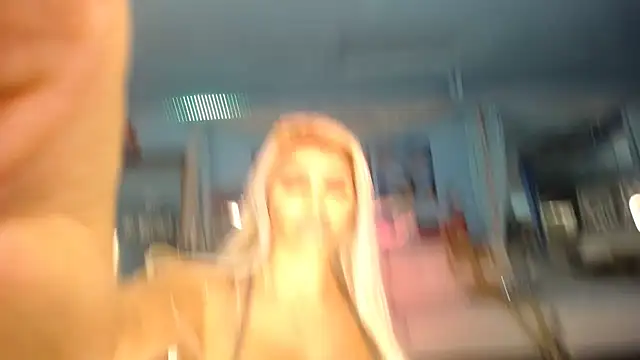 ADRIANNA FOX online show from 3, 2, 2025
