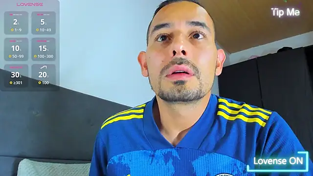 jhonyalzate2 online show from 10, 10, 2025