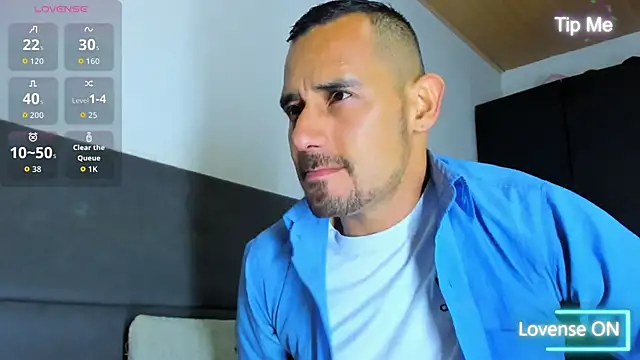 jhonyalzate2 online show from 15, 10, 2025