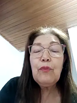Vicky Rosse online show from 27, 2, 2025