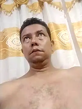 Snapshot of Lachuchaenlacara1988 chatting on 28, 1, 2025 Lachuchaenlacara1988 online show from 28, 1, 2025