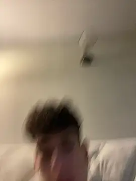 Snapshot of Andrei_992 chatting on 20, 11, 2025 Andrei 992 online show from 20, 11, 2025