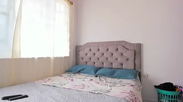 andrea hills online show from 2, 2, 2025