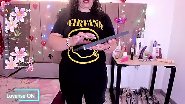 Zaly mature online show from 16, 3, 2026