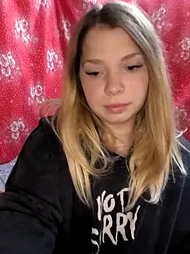 Zuli Kiska online show from 3, 11, 2025