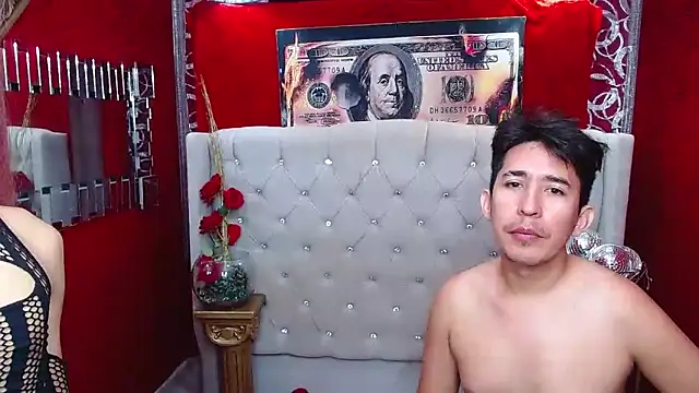 Snapshot of shannentrans chatting on 15, 12, 2024 shannentrans online show from 15, 12, 2024