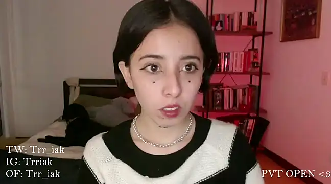 babyluna 8 8 online show from 9, 1, 2025