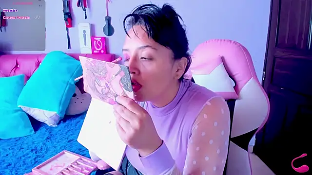 crissn0707 online show from 27, 11, 2025