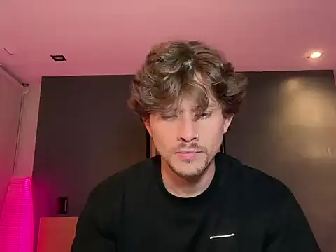 mcklister kinky feets online show from 7, 2, 2026