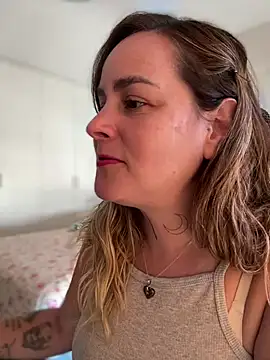 Snapshot of misslulipop chatting on 17, 3, 2025 misslulipop online show from 17, 3, 2025