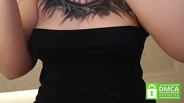 mollywayne online show from 30, 10, 2025