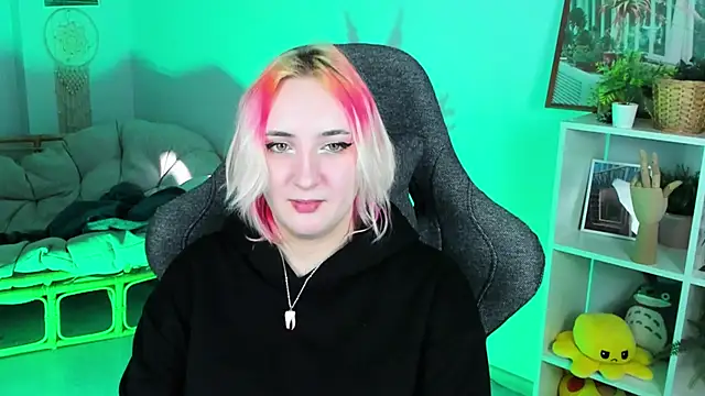 AsheLucker online show from 10, 3, 2025