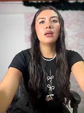 Ambar pe  online show from 11, 2, 2026