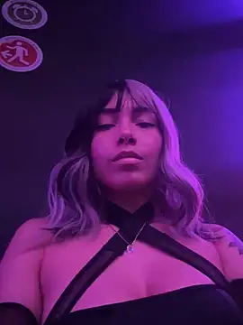 numberfav8 online show from 20, 3, 2025