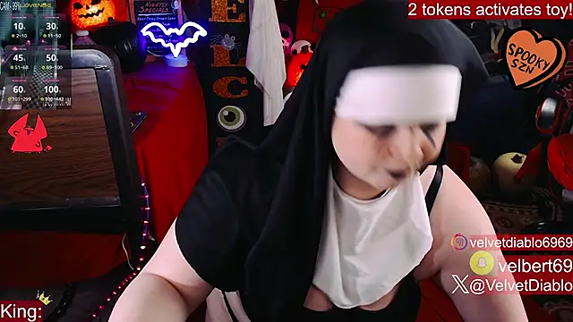 VelvetDiablo online show from 27, 10, 2025