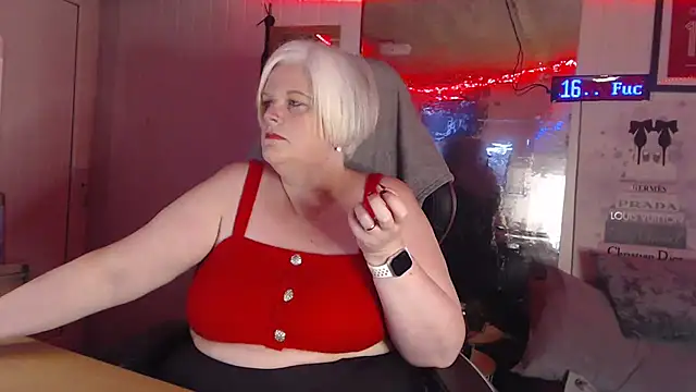 sexychazza16 online show from 4, 12, 2025