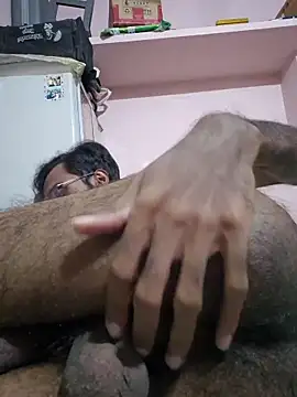 Snapshot of virgindesi92 chatting on 7, 11, 2025 virgindesi92 online show from 7, 11, 2025