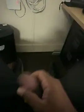 chocolatelongstrokes online show from 5, 4, 2026