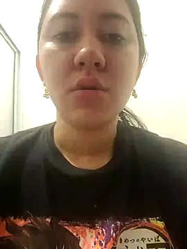Snapshot of PamelaTomson chatting on 10, 3, 2025 PamelaTomson online show from 10, 3, 2025