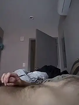 Snapshot of Bottomslut4tops84 chatting on 11, 2, 2026 Bottomslut4tops84 online show from 11, 2, 2026