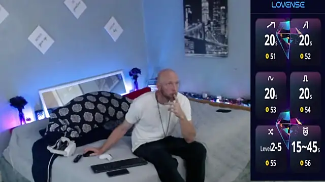 MaxRouger online show from 3, 10, 2025