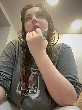 Snapshot of CandyShoopp chatting on 9, 2, 2025 CandyShoopp online show from 9, 2, 2025