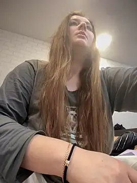 Snapshot of CandyShoopp chatting on 9, 2, 2025 CandyShoopp online show from 9, 2, 2025