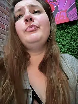 Snapshot of CandyShoopp chatting on 10, 2, 2025 CandyShoopp online show from 10, 2, 2025