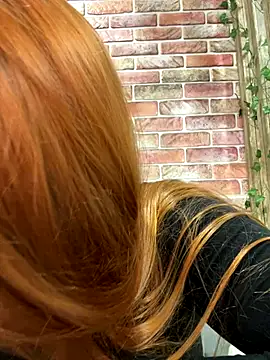 Snapshot of CandyShoopp chatting on 4, 11, 2025 CandyShoopp online show from 4, 11, 2025