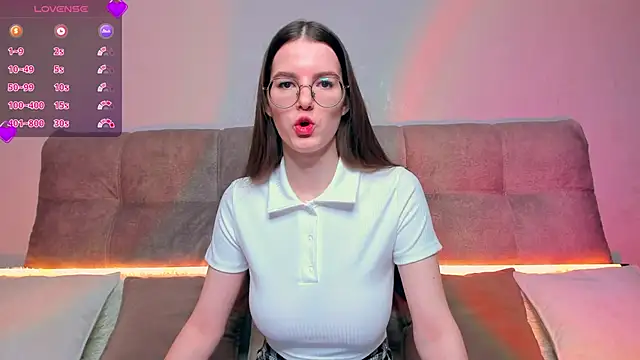 Snapshot of AriellaTesk chatting on 4, 12, 2024 AriellaTesk online show from 4, 12, 2024