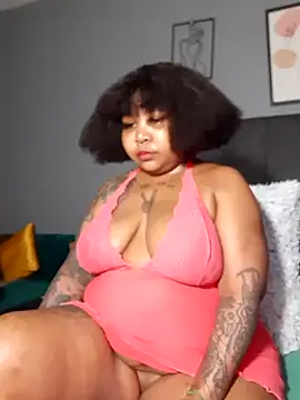 PearlSexxy69 online show from 1, 11, 2025