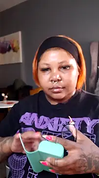 PearlSexxy69 online show from 19, 11, 2025