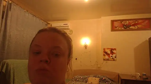 Janiffer MiMi online show from 7, 2, 2025