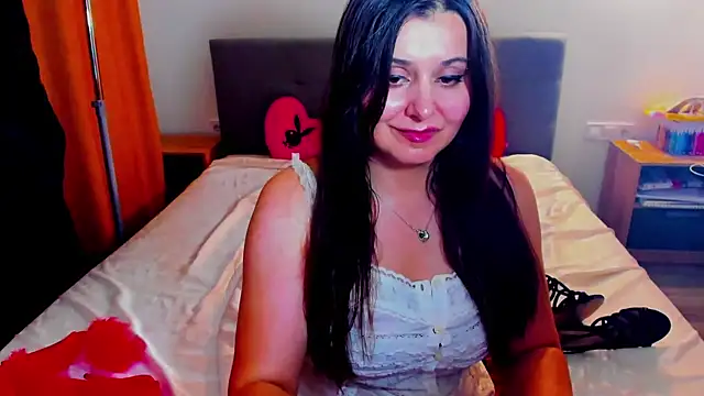 pinupmod online show from 1, 1, 2025